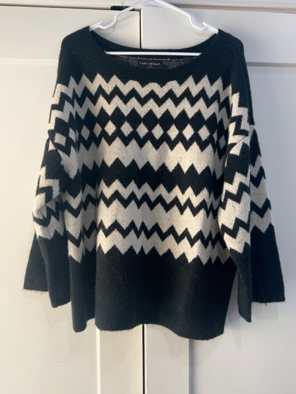 Lane Bryant Oversized Black Cream Geometric Sweater 18/20